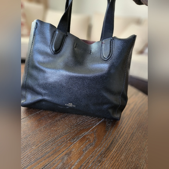 Coach Handbags - Coach Pebbled Black Leather Tote